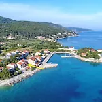 Bay * Prizba