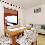 Daire Bay Prižba